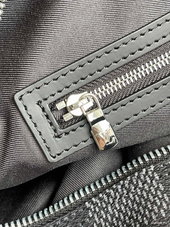 WIS LOUIS 50 BANDOULIÈRE KEEPALL VUITTON 1002